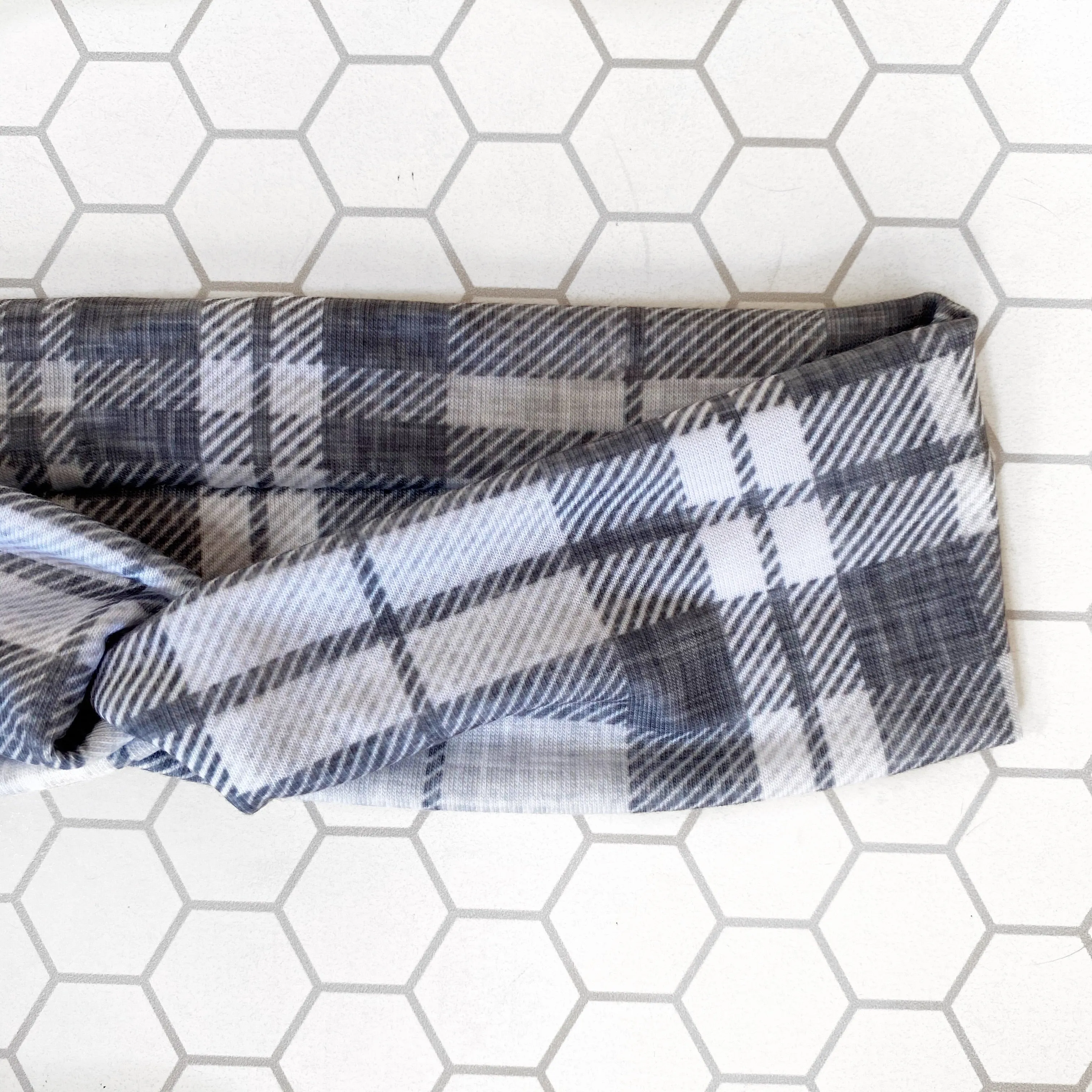 Gray Plaid Knotties Headband