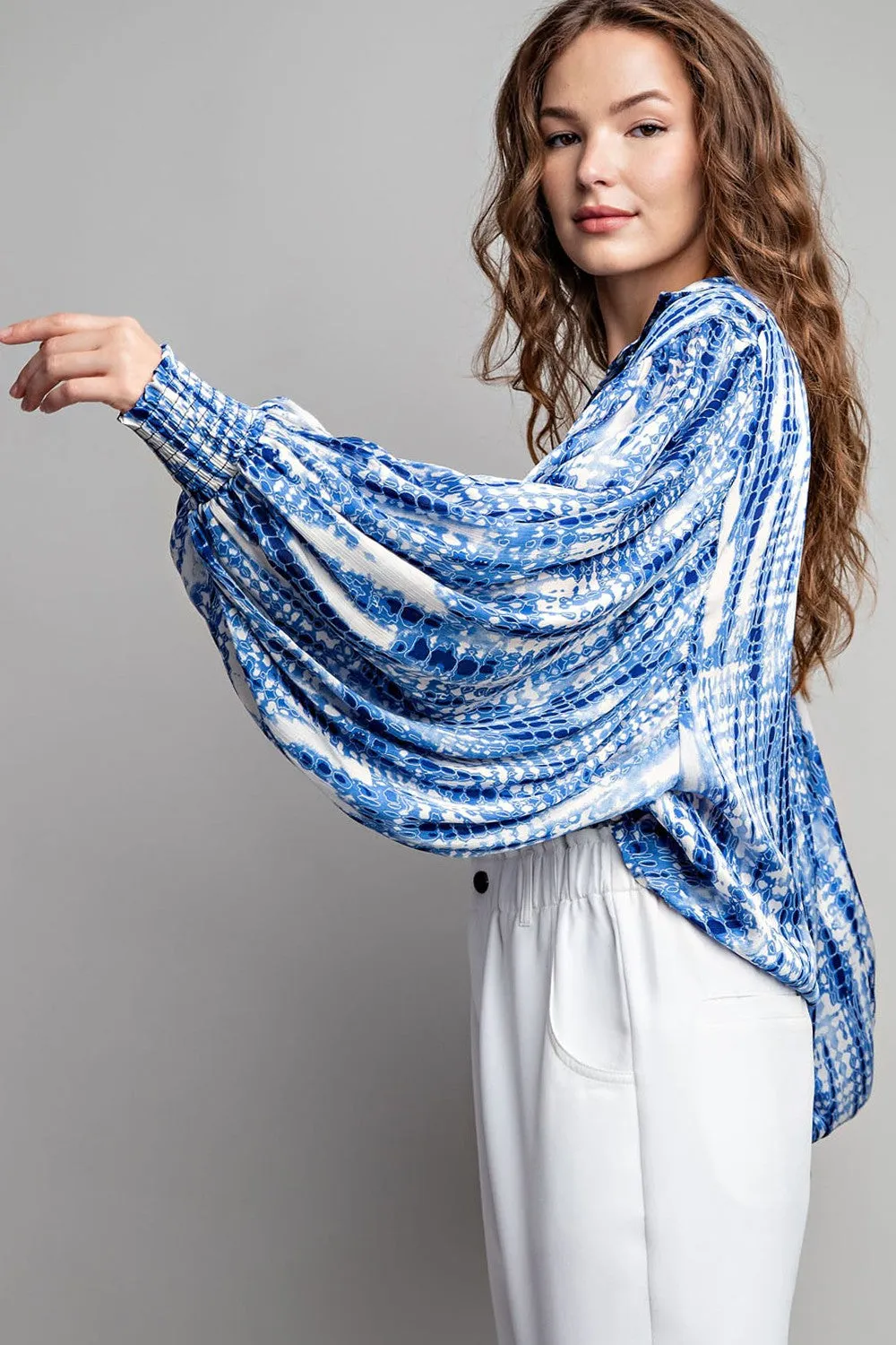 Stylish Bubble Sleeve Blouse