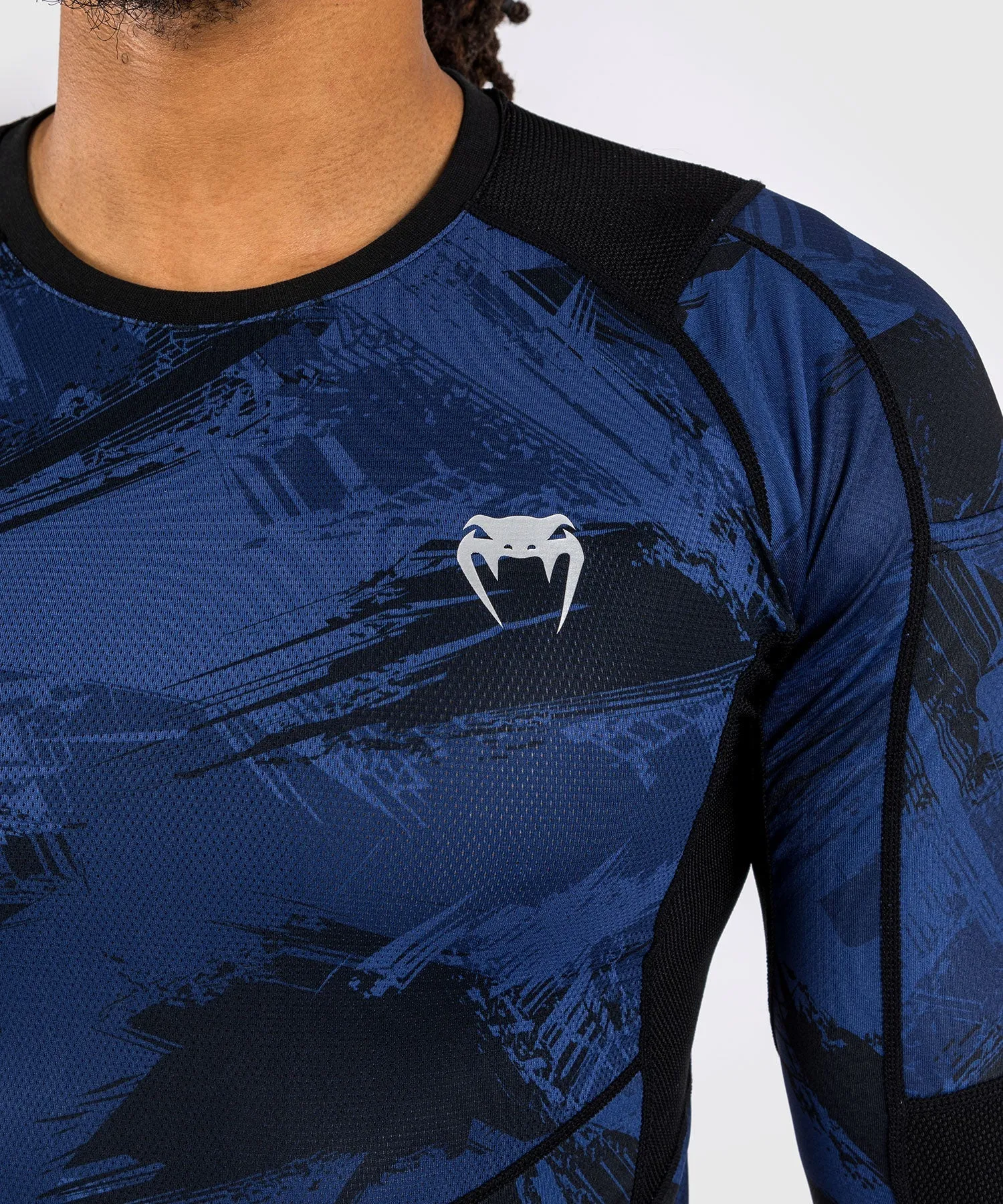 Venum Electron 3.0 Rashguard - Long Sleeves